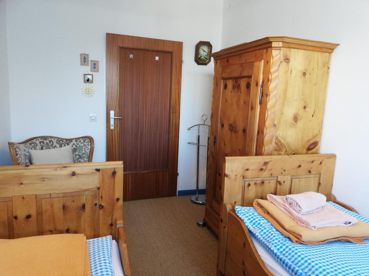 Ferienwohnung "Kaiserblick" Bad Aussee Ngoại thất bức ảnh